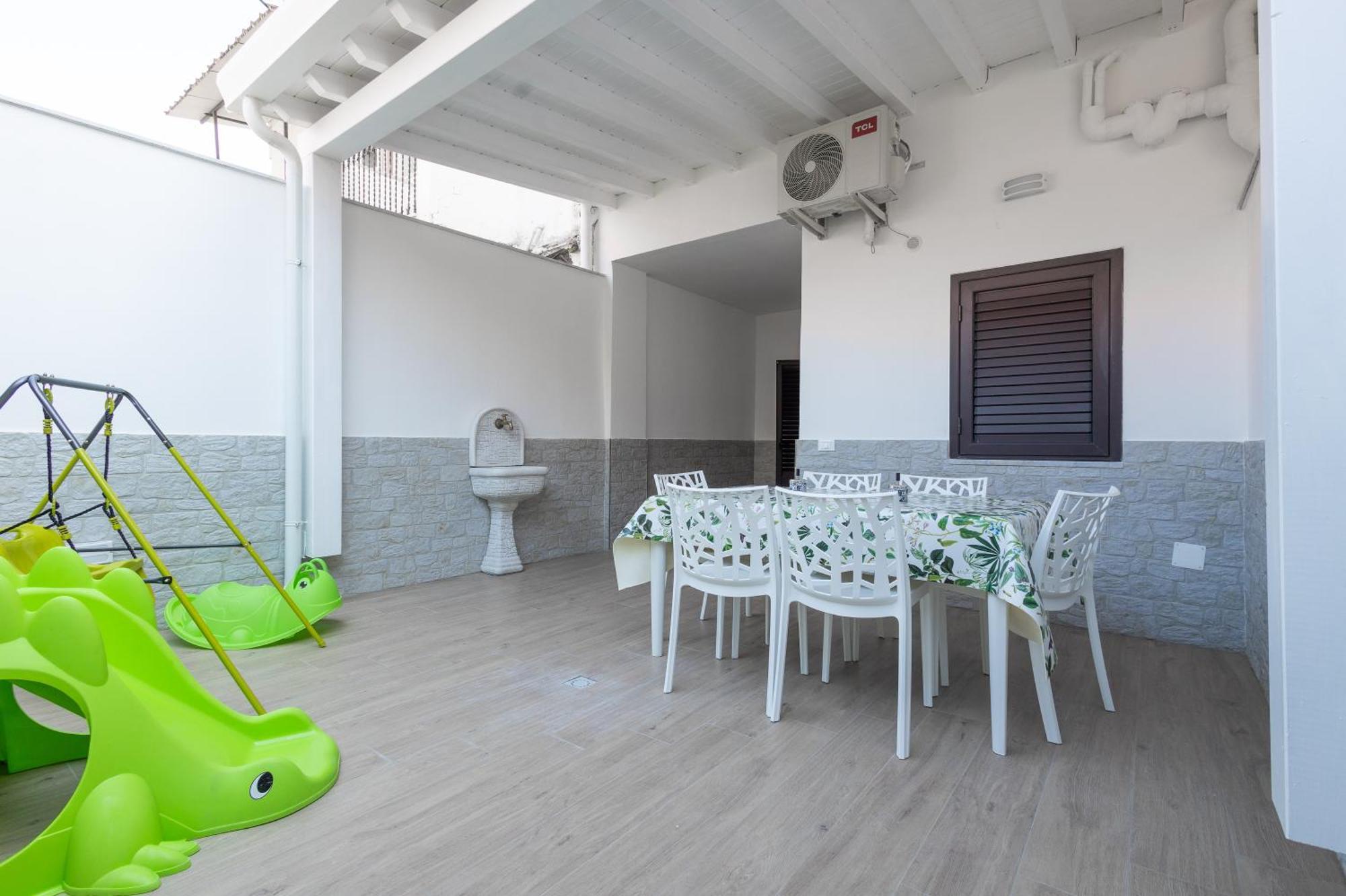 Ludo Holiday House - Charming Con Patio A Due Passi Dalla Cattedrale Palermo Exteriér fotografie